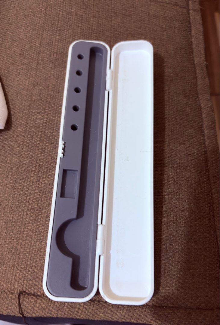 Apple/Xiaomi Pencil 2 Case (Category: Cases & Sleeves) located in Marikina City. Submitted by cinnamonrollbr (Listing ID 1374898205, Image 1). Description: .