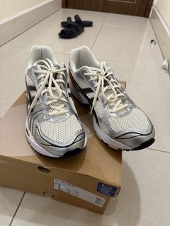 （分類：）位於 。 由 horacettt 提交（商品編號 1375022485，圖片 1）。簡介： 。