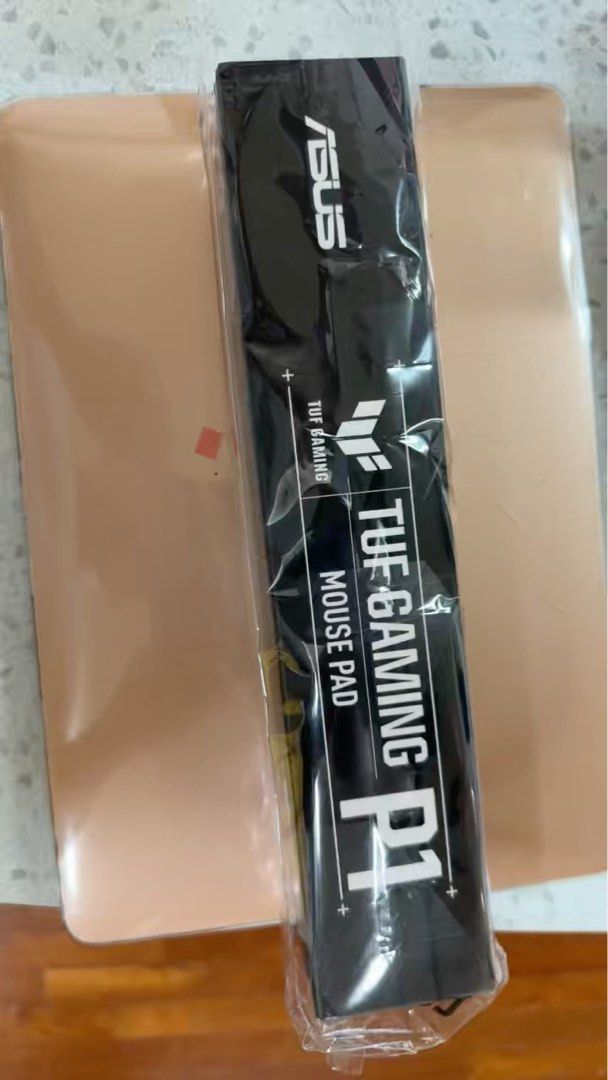 ASUS TUF Gaming P1 Mouse Pad (Category: Mouse & Mousepads) located in Singapore. Submitted by king.of.jailbreak (Listing ID 1374908084, Image 1). Description: .