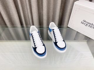 (Category: ) located in . Submitted by luxurycloset.shop (Listing ID 1374985650, Image 1). Description: .