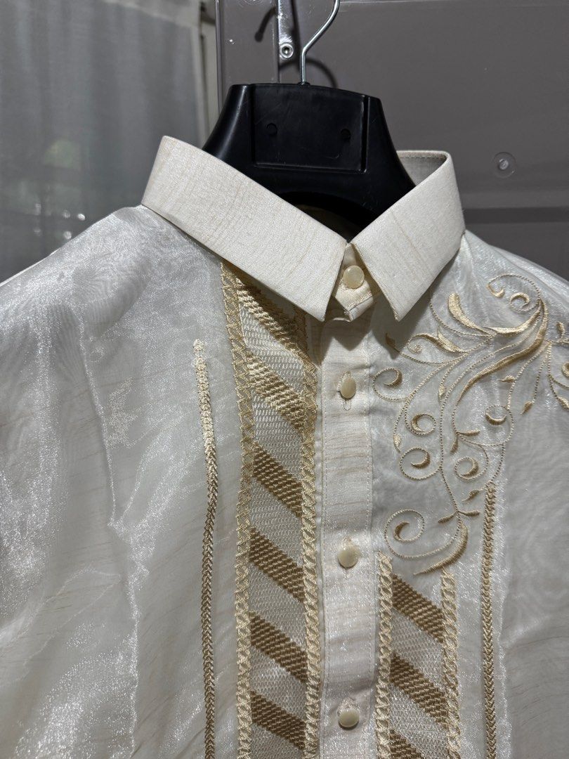 Barong Tagalog Piña Organza with Lining (Category: Formal Shirts) located in Iriga City. Submitted by cuffph (Listing ID 1374929793, Image 2). Description: .