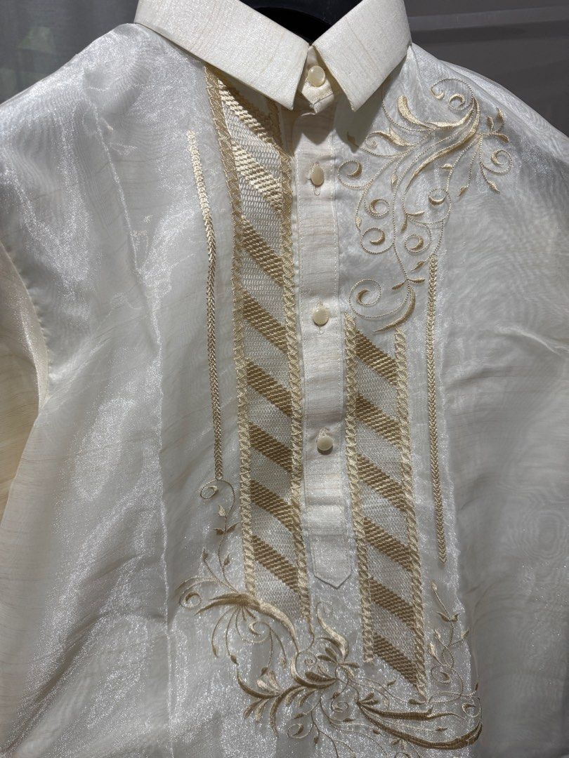 Barong Tagalog Piña Organza with Lining (Category: Formal Shirts) located in Iriga City. Submitted by cuffph (Listing ID 1374929793, Image 3). Description: .