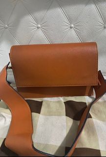 (Kategori: ) berada di . Dikirim oleh syera29143078 (ID iklan 1374933515, Gambar 1). Deskripsi: .
