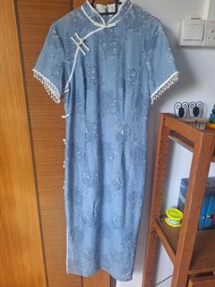 (Category: ) located in . Submitted by chic_runway (Listing ID 1374904501, Image 1). Description: .