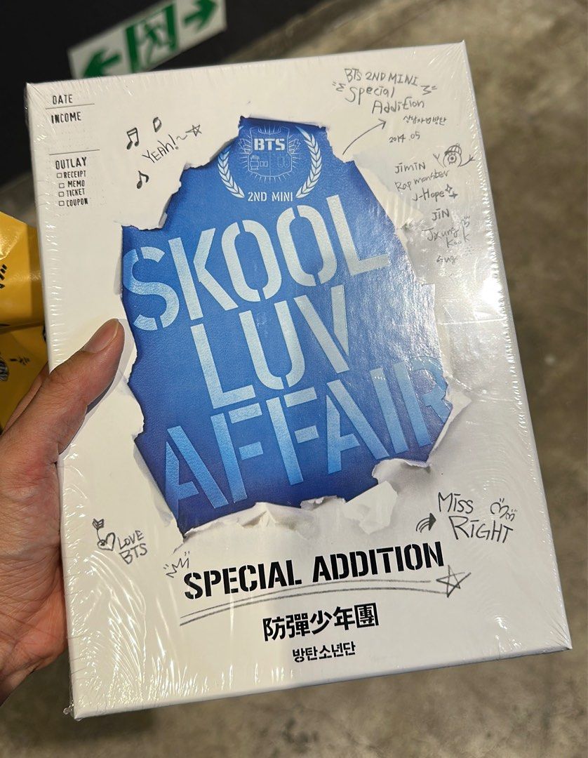 BTS Skool Luv Affair (special addition CD/2 DVD), 興趣及遊戲, 音樂、樂器 & 配件, 音樂 ...