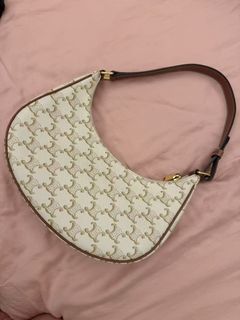 (Category: ) located in . Submitted by yonfansg (Listing ID 1375050445, Image 1). Description: .