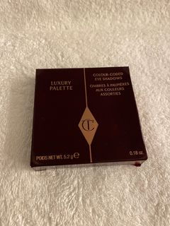 Charlotte Tilbury 眼影 Eye Shadows LUXURY PALETTE (PILLOW TALK)629296933637151129