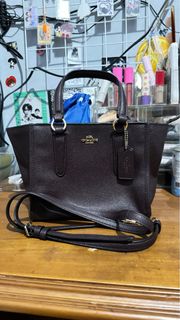 (Kategori: ) berada di . Dikirim oleh rinitae (ID iklan 1375045248, Gambar 1). Deskripsi: .