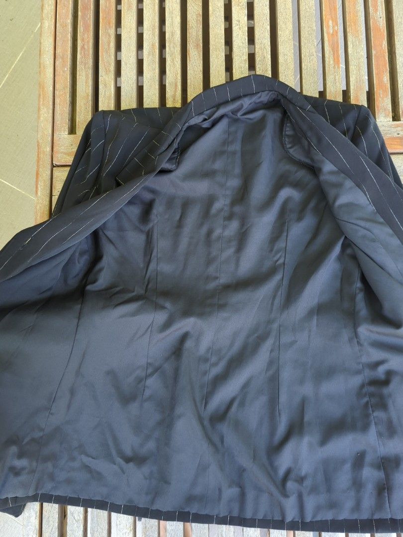 Custom Blazer Black with fine pin stripe (Category: Coats, Jackets and Outerwear) located in Taguig. Submitted by hlco13 (Listing ID 1374916238, Image 2). Description: Fits M.
