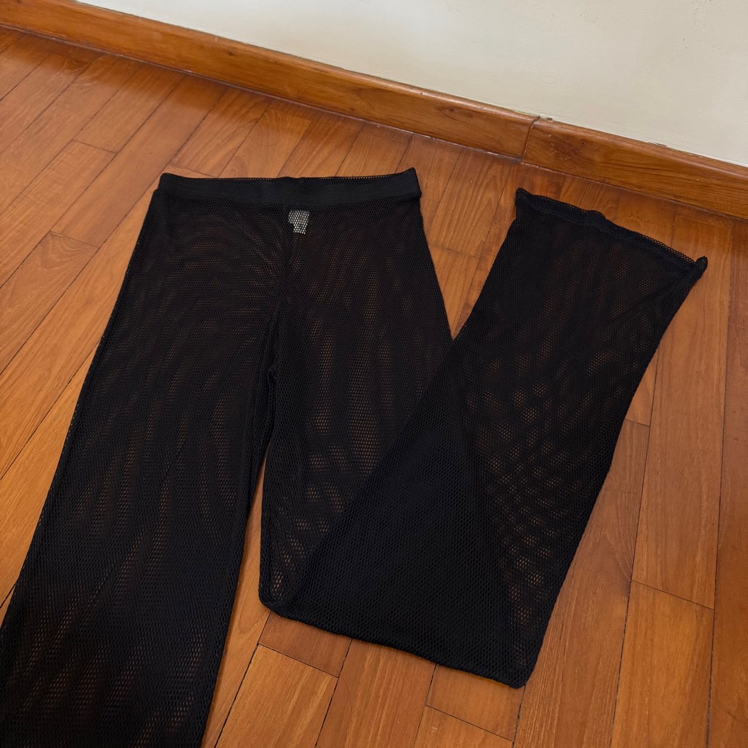 (Category: ) located in . Submitted by carouslut (Listing ID 1374967600, Image 1). Description: .
