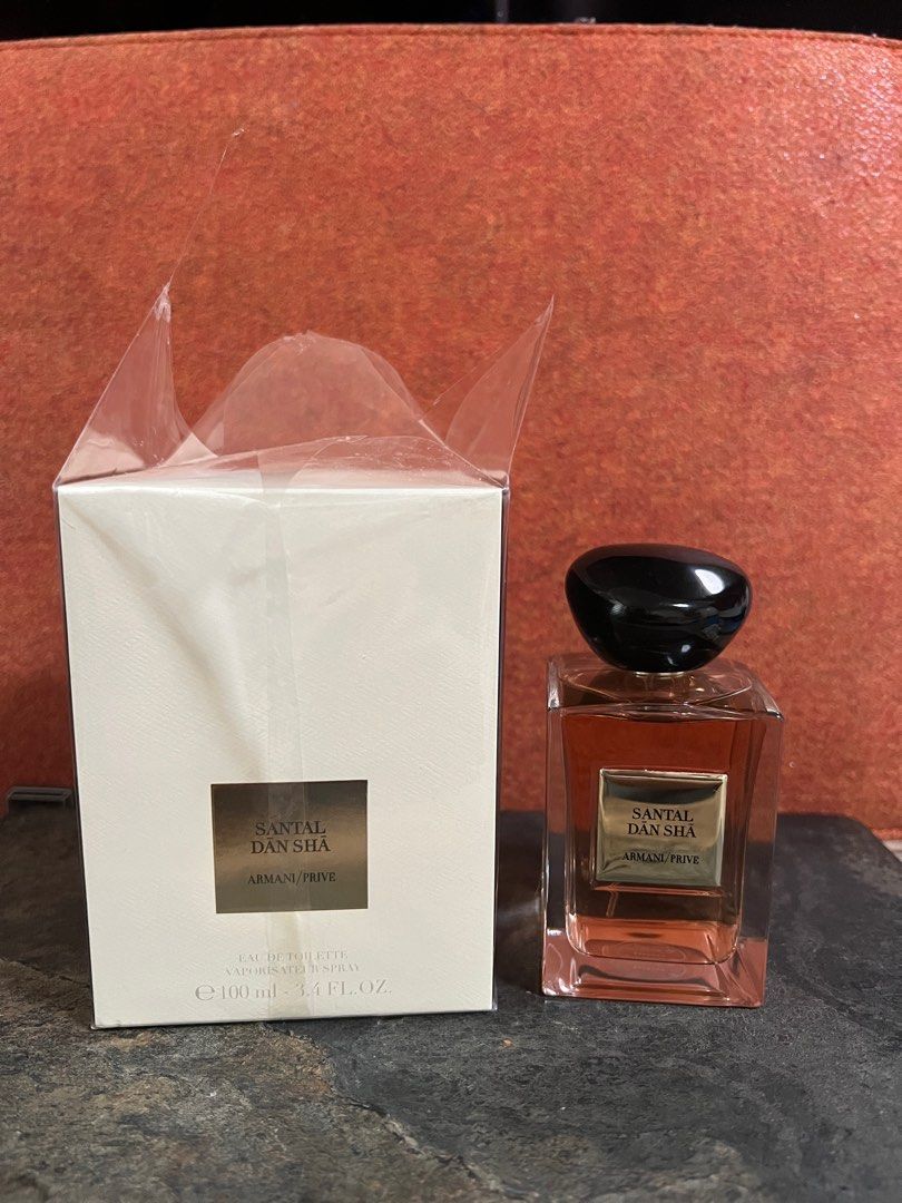 FSM Santal Dan | Armani Prive | 100ml (Category: Fragrance & Deodorants) located in Manila. Submitted by turntpotato (Listing ID 1374938036, Image 1). Description: Just opened. Available for decants 10ml - 1500 30ml - 3500 Posted price is for the whole bottle presentation. Imagine Santal 33 and Bergamote 22 having a baby - this would be it.