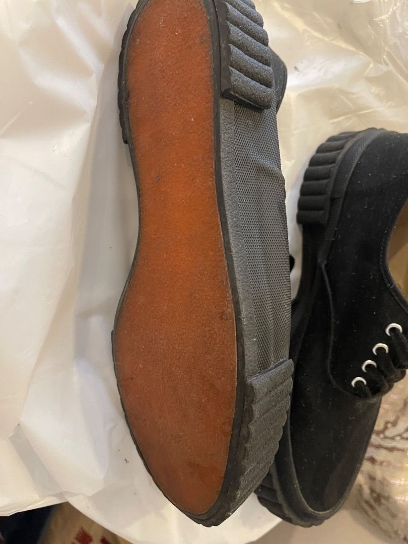 Ganryu Black (Category: Sneakers) located in Las Pinas. Submitted by house42 (Listing ID 1374888292, Image 3). Description: Stored Good condition No more box Fits US 7-7.5 men.