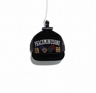 (Category: ) located in . Submitted by shopshopbuybuy. (Listing ID 1374900506, Image 1). Description: .