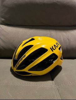 (Category: ) located in . Submitted by bikestuffs (Listing ID 1374939732, Image 1). Description: .