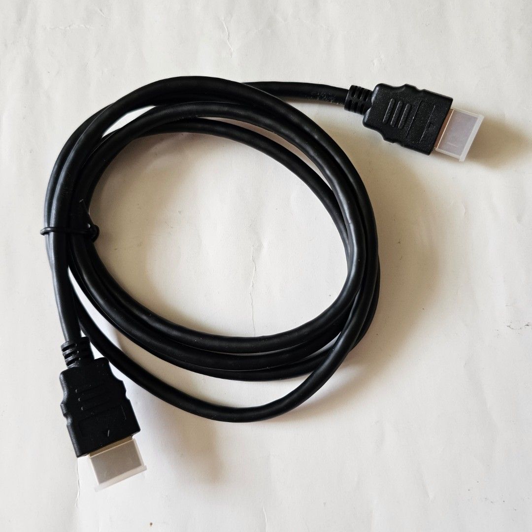 HDMI Cable 1.5m (Category: Cables & Adaptors) located in Singapore. Submitted by real_straykids (Listing ID 1374918402, Image 1). Description: Brand New $4 Self-collect or delivery DM me if interested #3.