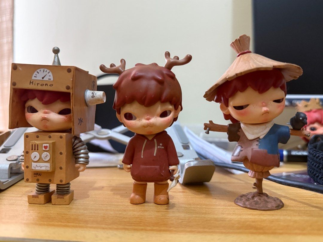 HIRONO THE OTHER, ROBOT, & GUARDIAN (Category: Designer & Blind Box Toys) located in Manila. Submitted by lizthetics (Listing ID 1374892163, Image 1). Description: wts ufs lfb hirono lm robot - ₱600 hirono com the other (xsensi, without bnfc) - ₱600 hirono mime guardian - ₱600 - take all only - robot & guardian complete inclu 📍 ust/españa area 💰 gcash/bdo 🛵 lalamove/grab or meet up.