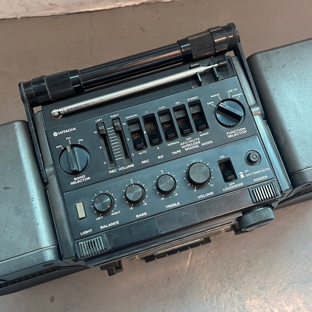 Vintage HITACHI TRK-9150W year 1970-80s high end boombox player