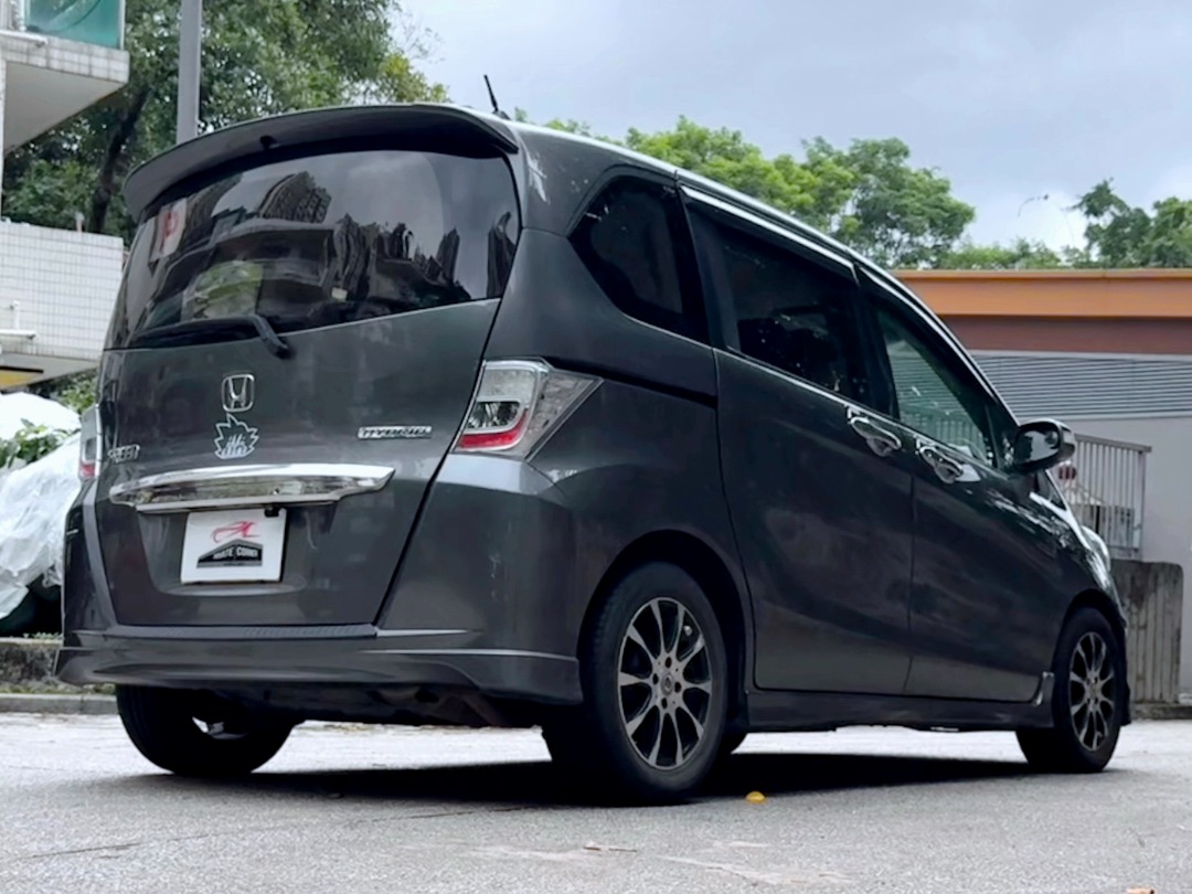 Honda Freed Hybrid GP3 Auto62863127226754111