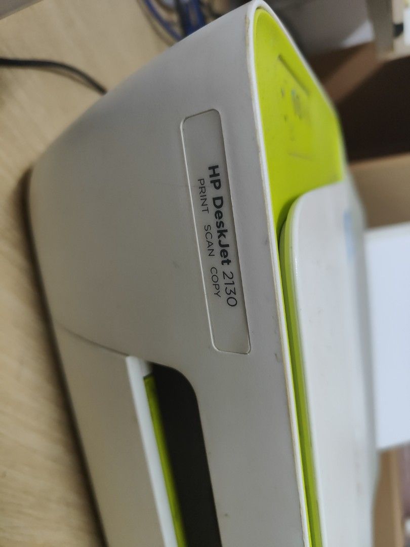HP printer (Category: Printers, Scanners & Copiers) located in Singapore. Submitted by pcandstuf (Listing ID 1375036864, Image 1). Description: no ink but working almost brand new no scratches or cracks.