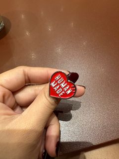 (Category: ) located in . Submitted by littlemissisdecluttering (Listing ID 1375045359, Image 1). Description: .