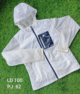 (Kategori: ) berada di . Dikirim oleh rays_thrift (ID iklan 1375002087, Gambar 1). Deskripsi: .