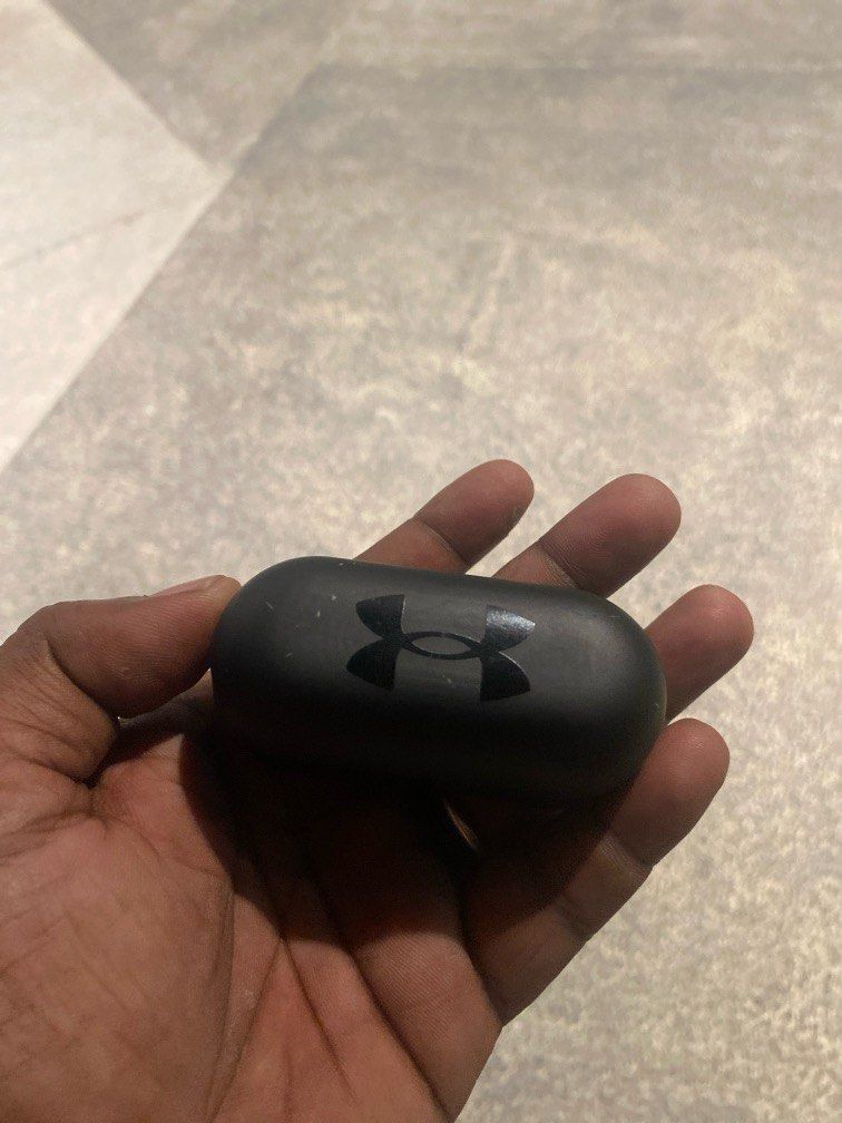 JBL - TWS charging case ONLY (Category: Earphones) located in Singapore. Submitted by saimohan (Listing ID 1375075708, Image 1). Description: Selling the charging case only. If you’re buds needs a extra case - it’ll be yours. .