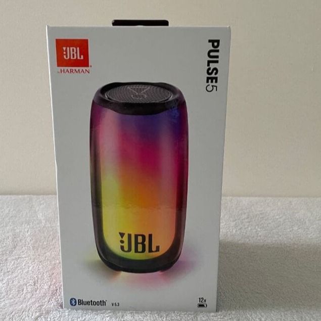 jbl pulse 5 (Category: Announcements) located in Singapore. Submitted by jasoniscool888 (Listing ID 1374943115, Image 1). Description: bnib selling to clear space in storeroom.
