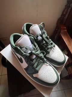 (Category: ) located in . Submitted by chinnnn__ (Listing ID 1374915347, Image 1). Description: .