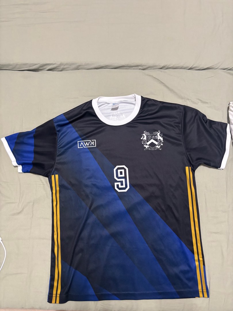 kent ridge hall ay24/25 jersey, Men's Fashion, Activewear on Carousell