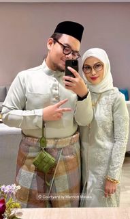 (Category: ) located in . Submitted by bedoon_kalaam (Listing ID 1374809320, Image 1). Description: .