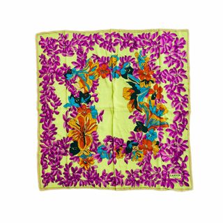 (Category: ) located in . Submitted by luxuryvintage (Listing ID 1374993229, Image 1). Description: .