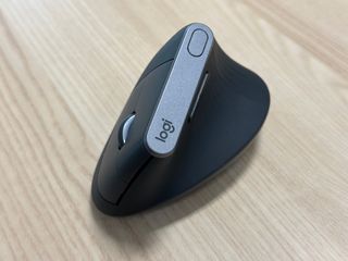 （分類：）位於 。 由 aw168 提交（商品編號 1374952526，圖片 1）。簡介： 。