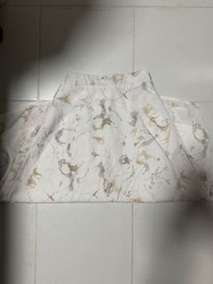 (Category: ) located in . Submitted by opalthriftingg (Listing ID 1375043460, Image 1). Description: .