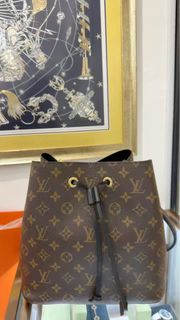 (Category: ) located in . Submitted by byluxury (Listing ID 1374962302, Image 1). Description: .