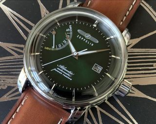 (Category: ) located in . Submitted by notorious_watches (Listing ID 1375067352, Image 1). Description: .