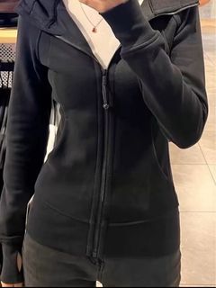 (Category: ) located in . Submitted by coco.butter (Listing ID 1375038090, Image 1). Description: .