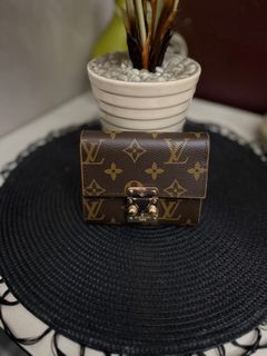 (Kategori: ) berada di . Dikirim oleh ladiestopfashion (ID iklan 1374987090, Gambar 1). Deskripsi: .