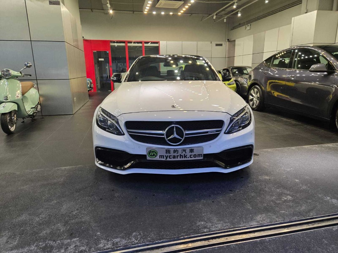 Mercedes-Benz C63S AMG Auto62863127446531111