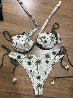 (Category: ) located in . Submitted by preloved.closet22 (Listing ID 1375042001, Image 1). Description: .