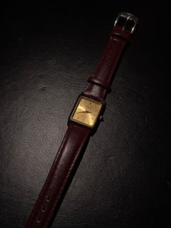 (Category: ) located in . Submitted by ohvintagewatches (Listing ID 1375069854, Image 1). Description: .
