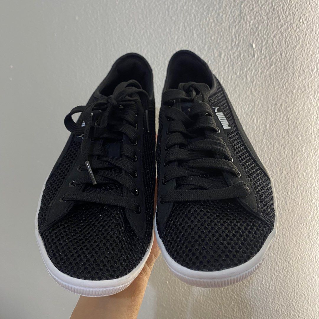 Original Black Puma Softfoam (Category: Sneakers) located in Makati City. Submitted by bdgdeclutters (Listing ID 1374993269, Image 2). Description: Original Black Puma Softfoam From US Never used UK 5.5 EUR 38.5 US Wn’s 8 CM 24.5.