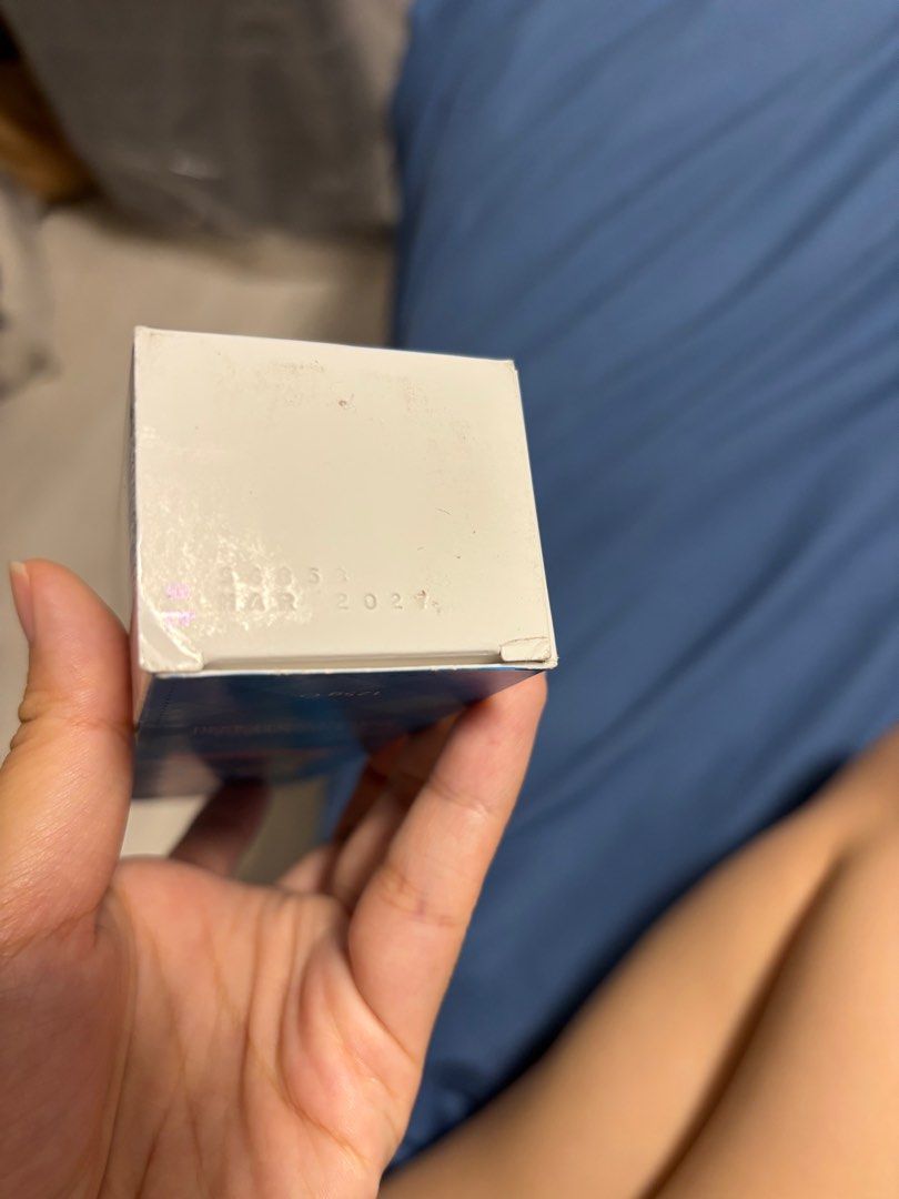 QV baby nappy cream barrier cream (Category: Diapers & Baby Wipes) located in Singapore. Submitted by iridescent (Listing ID 1375025878, Image 3). Description: 125g, expiry Mar 2027.