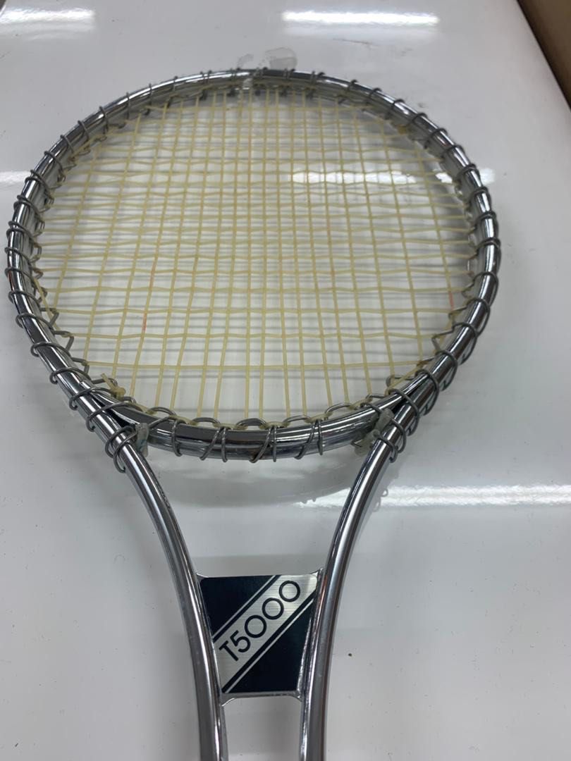 Wilson Chorem Racket rare item racket tenis wilson T5000 besi aluminium chrome mantap padu ...