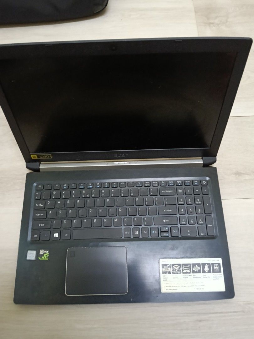 Spoilt Acer Aspire A715 i5 Laptop (Category: Laptops & Notebooks) located in Singapore. Submitted by nah1353 (Listing ID 1374898776, Image 1). Description: CPU:Intel Core i5 Gen 7 -keep in store too long time can't on -Sell as Spoilt -Cannot on,no power -No power adapter,ram and wifi card -Parts/ports not tested,no warranty/refund after handover,take n go. *not for Fussy buyer and low baller.
