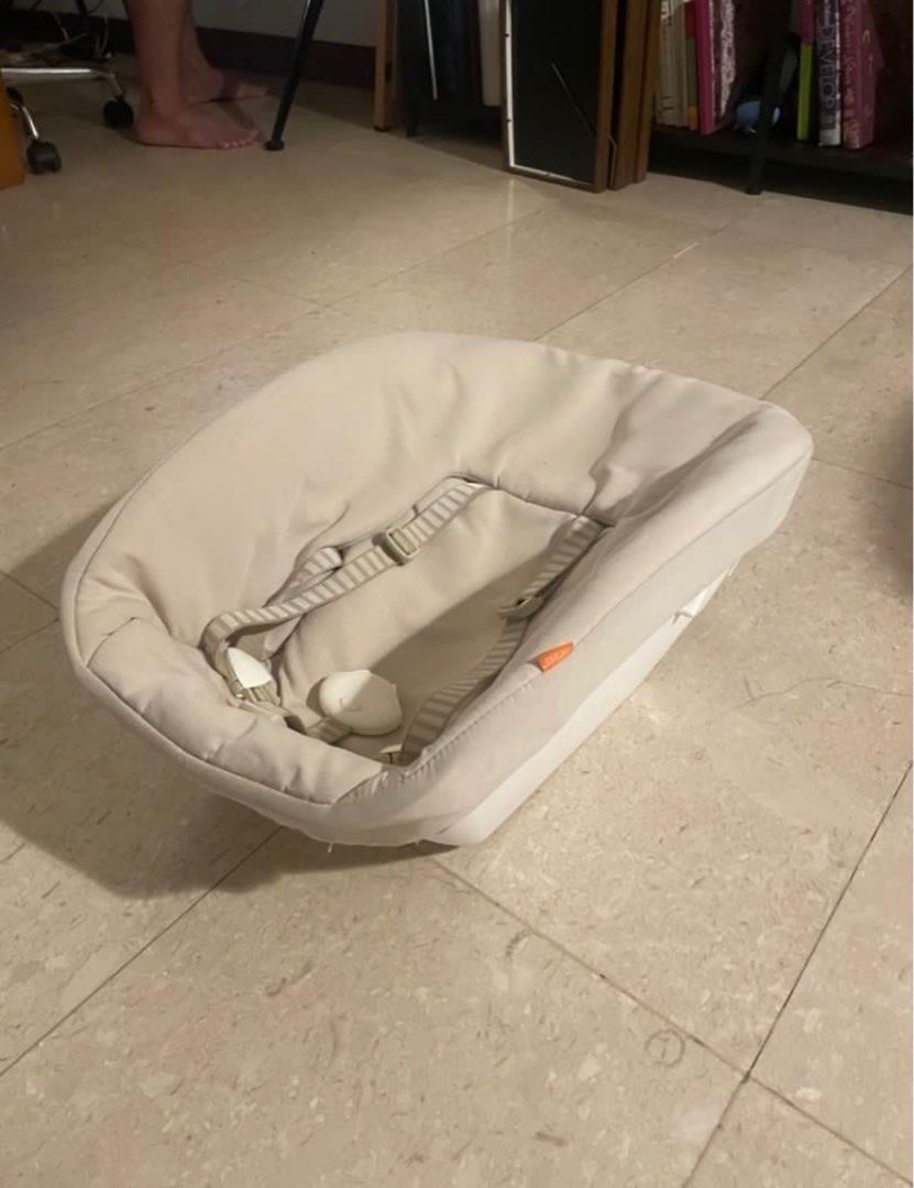 Stokke Tripp Trapp Newborn set (Category: Kids' Tables & Chairs) located in Singapore. Submitted by jgrace.a (Listing ID 1374921424, Image 2). Description: .