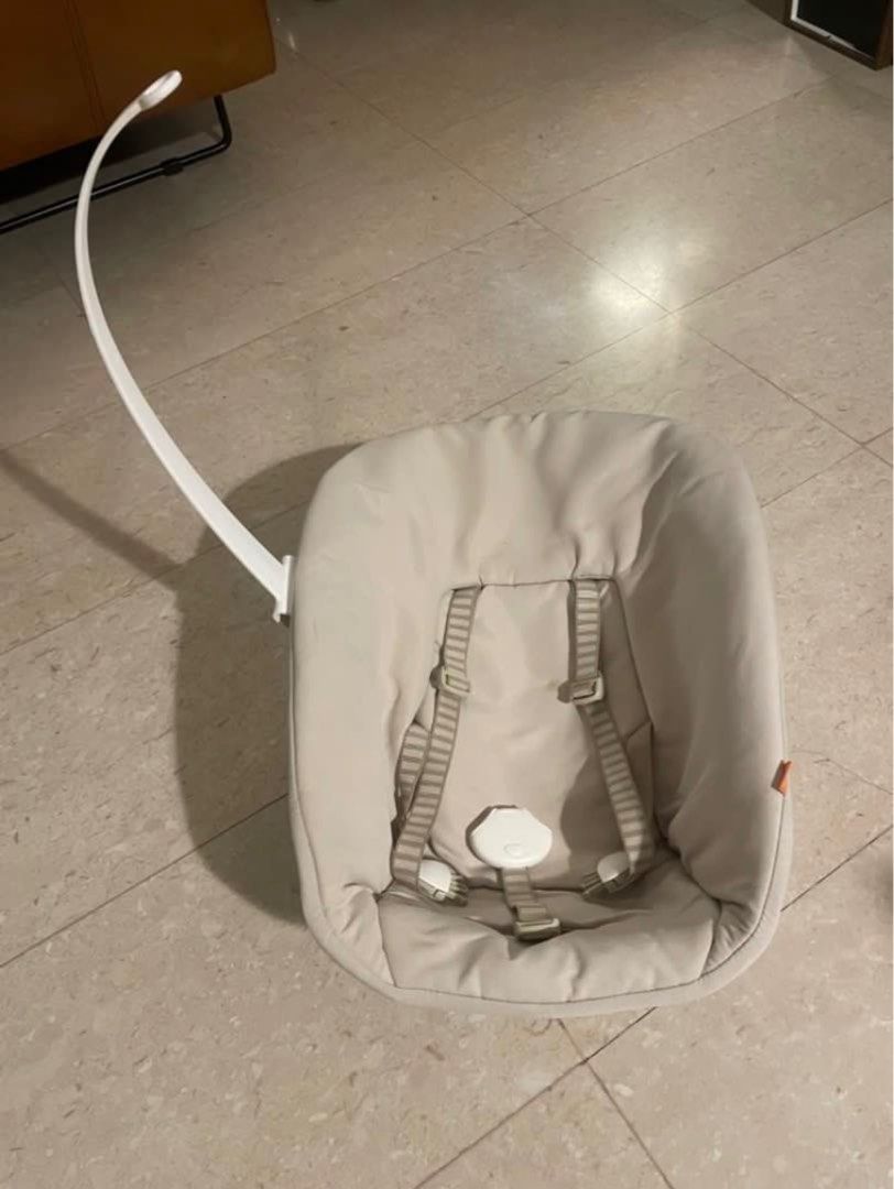 Stokke Tripp Trapp Newborn set (Category: Kids' Tables & Chairs) located in Singapore. Submitted by jgrace.a (Listing ID 1374921424, Image 3). Description: .