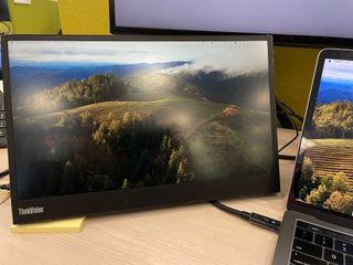 ThinkVision M14 portable monitor64210054753026110