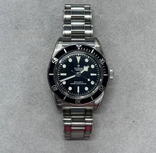 (Category: ) located in . Submitted by watchandbezel (Listing ID 1375025636, Image 1). Description: .