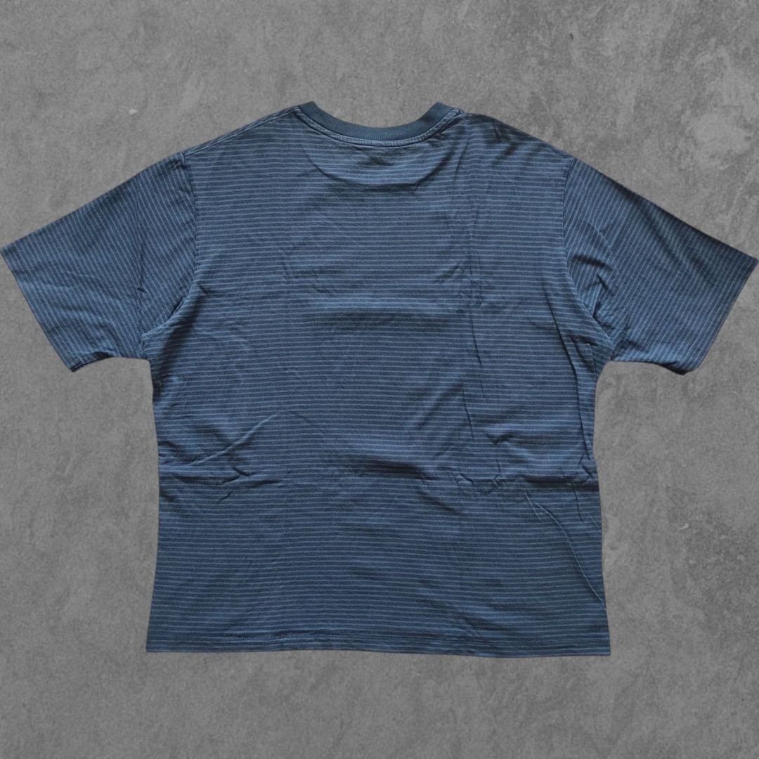 Uniqlo striped T-Shirt (Category: Tshirts & Polo Shirts ) located in Naga. Submitted by 214apparel (Listing ID 1374887072, Image 3). Description: Uniqlo striped T-Shirt Size: XL on tag Dimes (inch): Width: 25 Length: 28.5 Issue: none Price: 150.