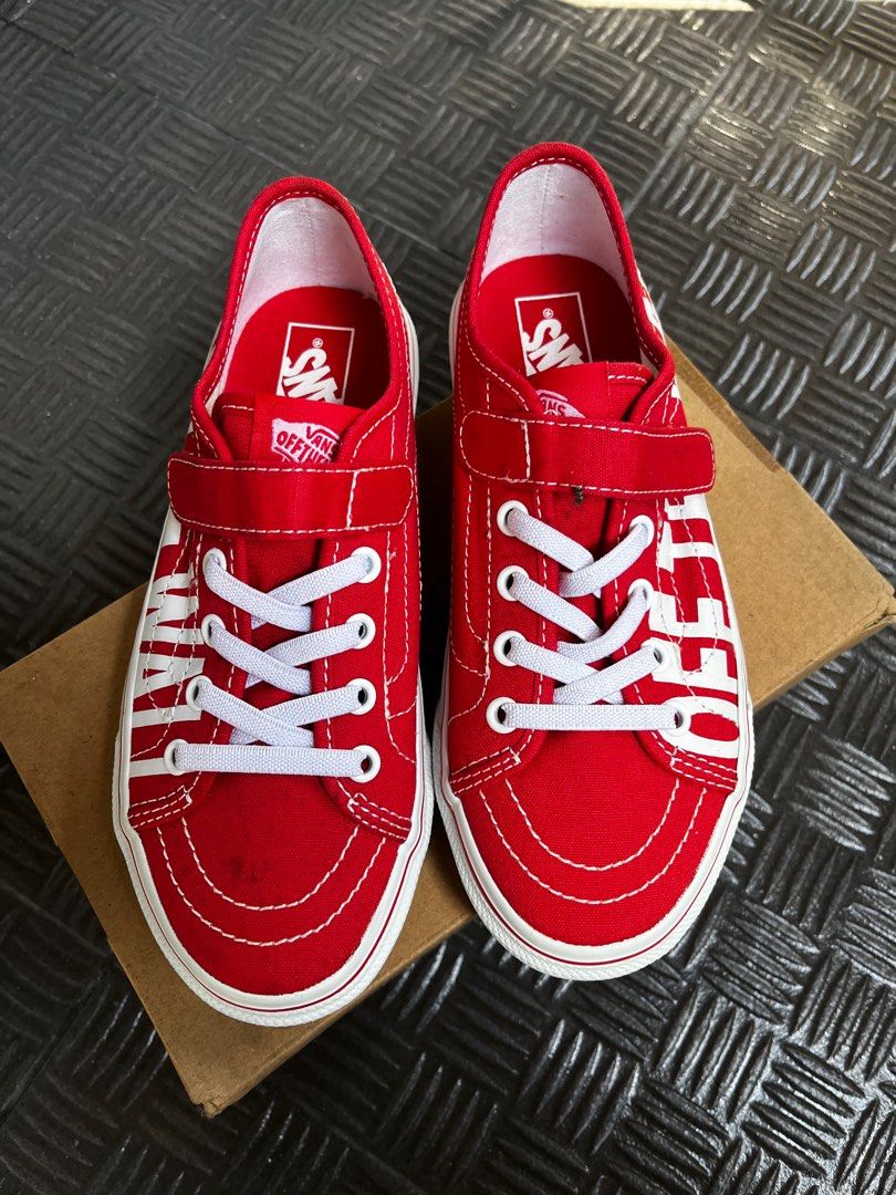 Kids Shoes Vans Walber Red/White (Category: Sneakers) located in Manila. Submitted by nothrifted (Listing ID 1374940022, Image 2). Description: Japan Bought. Never Used. Wrong size. 8.5 inches. .